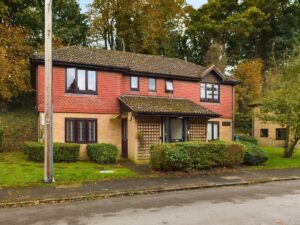 Richardson Court,  Station Approach, Coulsdon North, Coulsdon