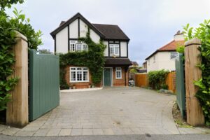 Portnalls Rise