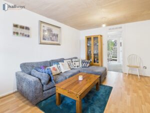 Spencer Way, Redhill