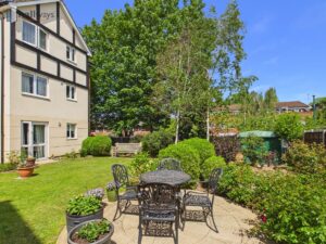 Bramble Lodge, Brambledown Road, Wallington
